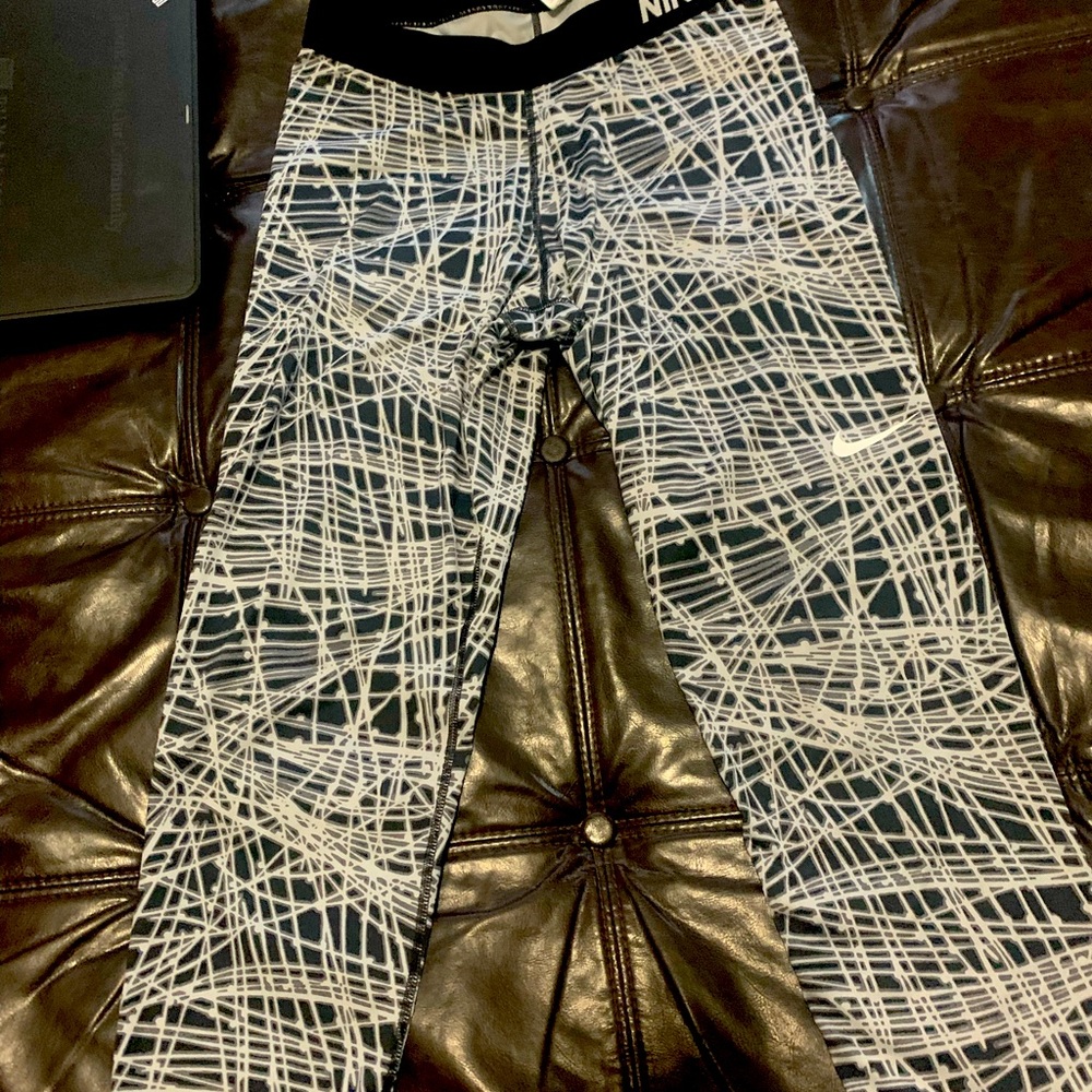 Nike leggings